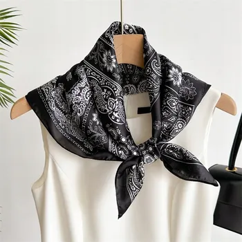 Šátek Šátek s potiskem s potiskem hedvábný šátek Šála 70x70 cm