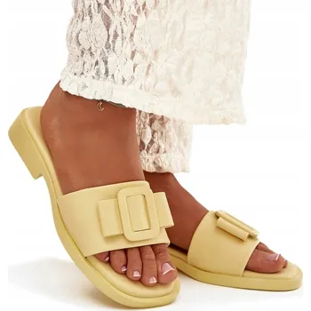 Dámské pantofle NAZOUVÁKY DÁMSKÉ Z EKOKŮŽE S PLOCHÝM PODPATKEM PŘEZKA LEHKÉ POHODLNÉ ŽLUTÉ 40