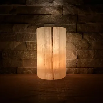 Svícen Svícen z přírodního kamene - Tichý přístav konkrétní kus z fotek, jedinečný originál, výška cca 12,5 cm