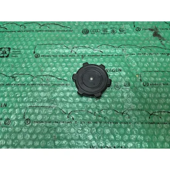 Palivová nádrž Originální díl Škoda uzávěr, víčko nádrže Škoda 100, 110, 110r s odvětráním 111612063 , 111-612063