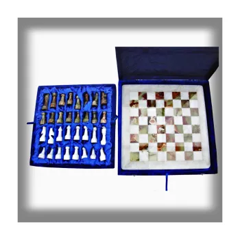 Onyxo Šachy multigreen & white onyx 30x30 cm