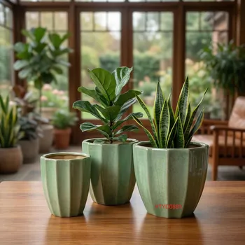 Obal na květináč Sada květináčů MONDEX NEVA světle zelená 3 ks