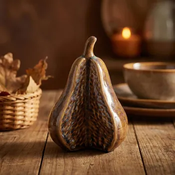 Figura hruška MONDEX SAGGIO PEAR 12x11x16 cm hnědá