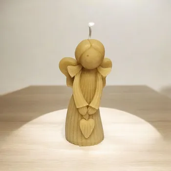 Vánoční dekorace Anděl s srdcem