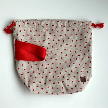 Organizér galanterie Annie's Knit Projektová taška Klubkovka LIGHT – srdíčka
