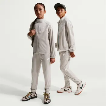 Nike Cream 5636115 11-12 Yrs