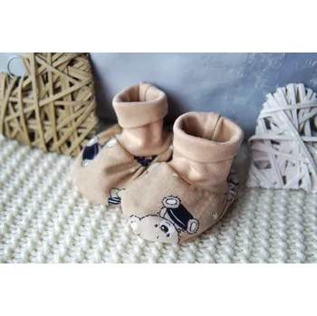 Capáčky AMÁLKA Bavlněné kojenecké oříškové capáčky, medvídci Velikost: 56-68