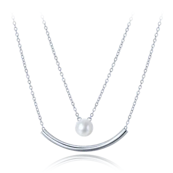 Náhrdelník Moonlit Náhrdelník dvojitý s přírodní perlou a minimalistickým prvkem
