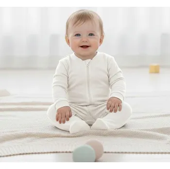 Baby Service Kombinéza na zip obdélník bilá Česká výroba Babyservice Vel. 74