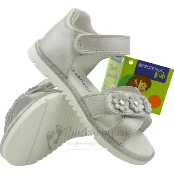 Chlapecké sandály Dětská letní obuv Protetika Laila silver - vel. 26