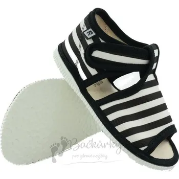 Chlapecké bačkory Dětské pantofle RAK 100014 - Černý pásek - vel. 21