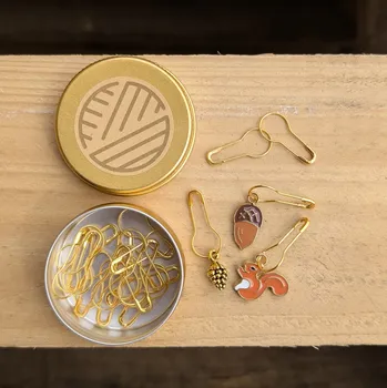 Jehlice Annie's Knit Špendlíkový značkovač - squirrel