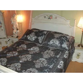 Přehoz na lůžko Přehoz na postel Goliat kašmír 220 cm x 230 cm šedý