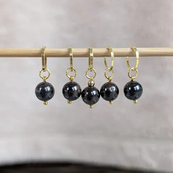 Nástroj na niť a příze Annie's Knit Značkovač Minerals –⁠⁠⁠⁠⁠⁠ přírodní granát