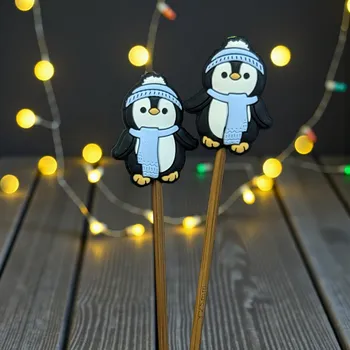 Nástroj na niť a příze Annie's Knit Zarážky na jehlice – modrý tučňák