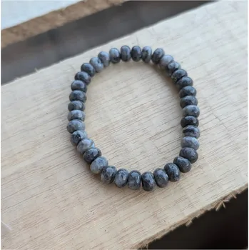 Krejčovské nůžky Annie's Knit Náramek z minerálů –⁠⁠⁠⁠⁠⁠ labradorit rondelky