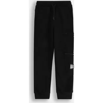 Chlapecké tepláky černé jogger střih 140 Coccodrillo WC5