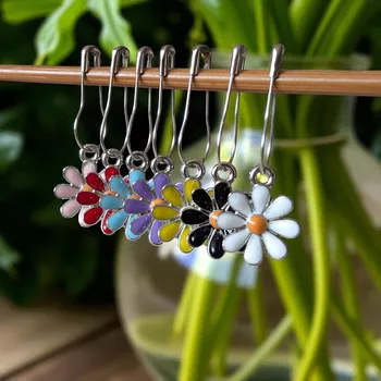 Nástroj na niť a příze Annie's Knit Špendlíkový značkovač - květiny