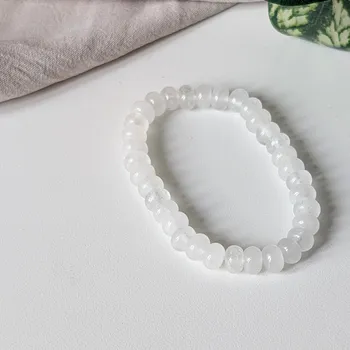 Krejčovské nůžky Annie's Knit Náramek z minerálů –⁠⁠⁠⁠⁠⁠ křemen mléčný rondelky