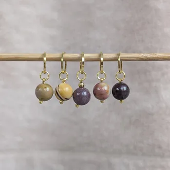 Nástroj na niť a příze Annie's Knit Značkovač Minerals – přírodní mookait