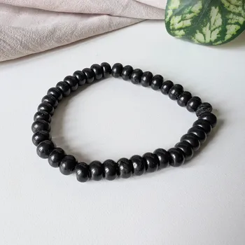 Krejčovské nůžky Annie's Knit Náramek z minerálů –⁠⁠⁠⁠⁠⁠ achát černé rondelky