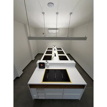 Auto-moto Koch Chemie Jednodenní školení na přípravu, leštění a konzervaci laku včetně keramické ochrany Termín: Most 16.4.2026