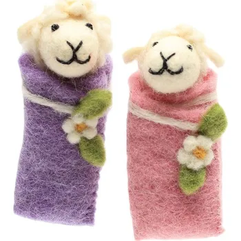 Dekorace do dětského pokoje Amica Felt Europe SWADDLING LAMBS