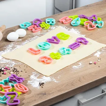 Haushalt international Vykrajovátka Písmena a čísla, sada 42 ks 670844