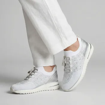 Dámská obuv Dámské stříbrné tenisky Marco Tozzi s třpytivými kamínky Velikost: 36