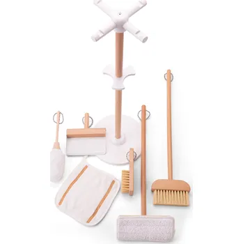 Dětská kuchyňka Woet Dětská dřevěná úklidová sada