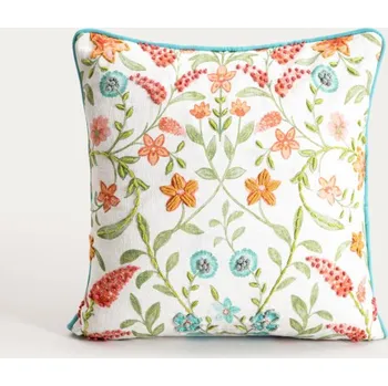 Povlečení Povlak na polštář MADA s květinovou výšivkou 770357