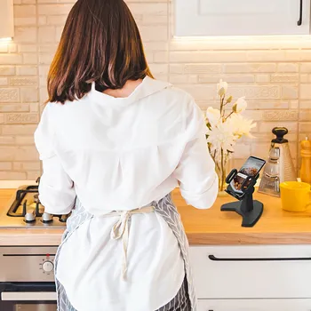 Weltbild Otočný držák na mobilní telefon 827737