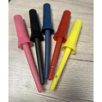 Čištění pro koně Štětec na kopyta s krytkou HKM Barva: žlutá