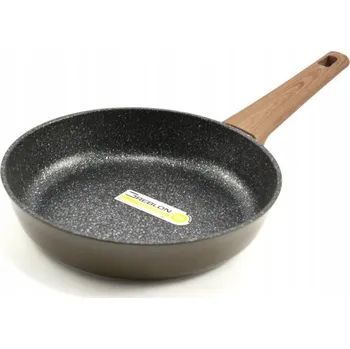 Pánev Tradiční pánev Homedelux Champion 24 cm s nepřilnavým povrchem