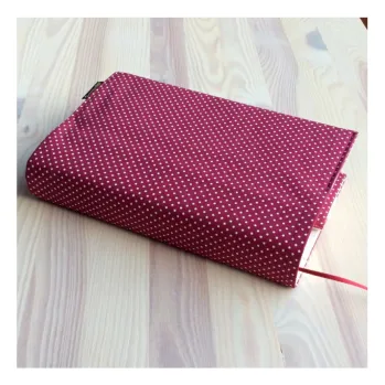 Obal na knihu Obal na knihu - Puntíky na bordó (UNI-M) - Barbora Bartošová