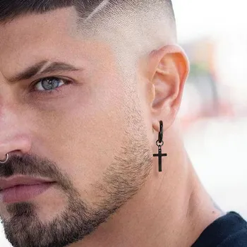 Náušnice B-TOP Pánská náušnice KŘÍŽ Druh barvy: Černá