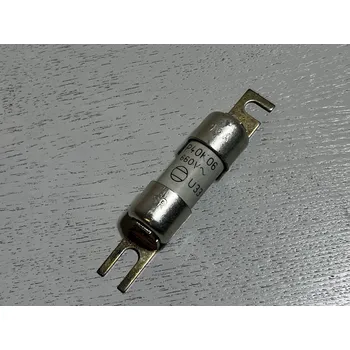 Jistič OEZ Pojistková vložka pro jištění polovodičů P40K06 16A, 660 V AC – ultrarychlá (SR)