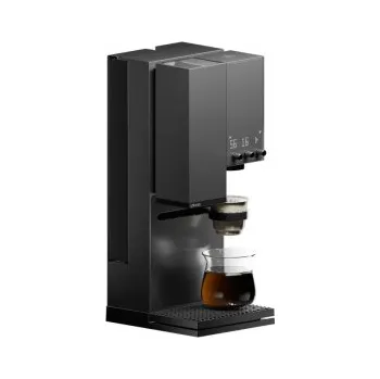 Příprava kávy xBloom Studio automatický překapávač - Midnight Black