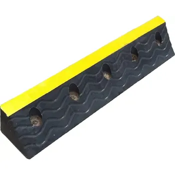 Černo-žlutý gumový parkovací doraz FLOMA WS13 - délka 100 cm, šířka 18 cm, výška 15 cm - 62621413