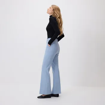 Dámské kalhoty Reserved - Zvonové kalhoty s puky - světle modrá - 179IS-50X - 179IS-50X-44