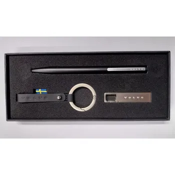 Autodoplněk VOLVO Krabička s klíčenkou, kuličkovým perem a USB 32GB