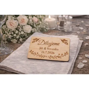 Svatební dekorace Dary dřeva Dřevěná svatební magnetka pro hosty – personalizovaná památka se jmény novomanželů
