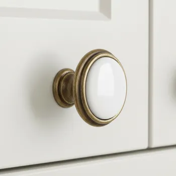 Nábytkové kování Giusti Úchytka knopka FRESNO / Staromosazná