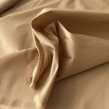 Pevný společenský taft zlatavě béžový, pes 1