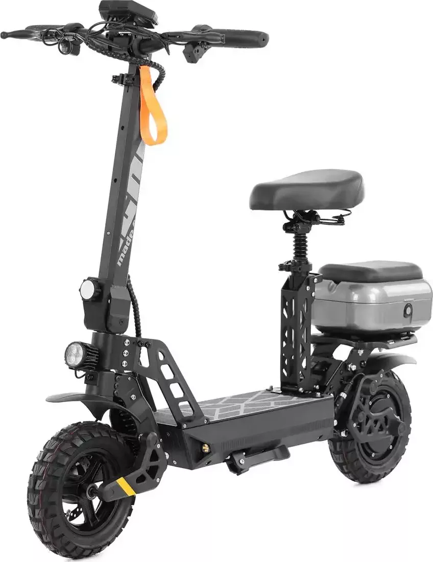 Elektrokoloběžka - HECHT 5201 BLACK (Elektrická koloběžka s dojezdem až 50 km. Maximální rychlost 45 km/h. Nosnost 120 kg. Baterie 48 V / 10,4 Ah. Motor 1000 W. )