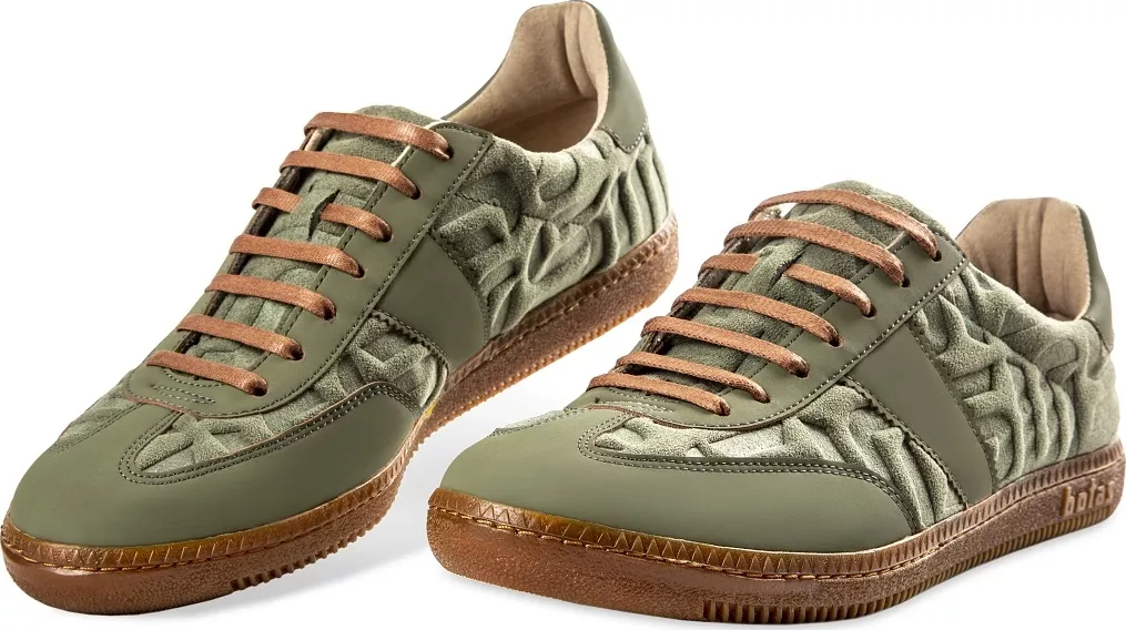 Botas x Škoda Explorer Velikost: 44