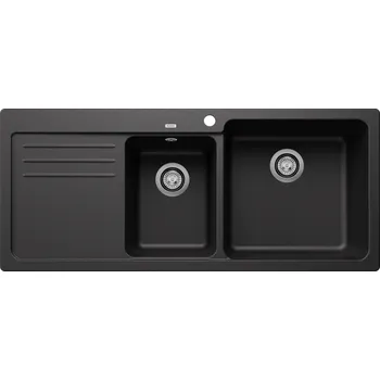 Příprava kávy Prostorný kuchyňský dřez navržený pro efektivní multitasking. Jeho hladký vnitřek a zvýšené okraje usnadňují čištění a zadržování vody. Elegantní profil doplňuje moderní kuchyňskou estetiku.