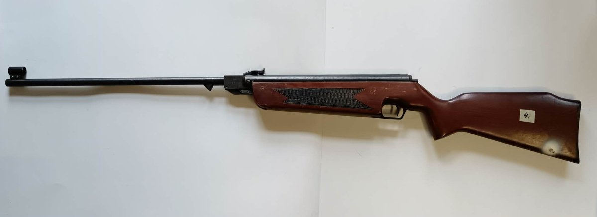 Vzduchovka SLAVIA 631 Model 77 Lux - Slavia 631 vzduchovka 4