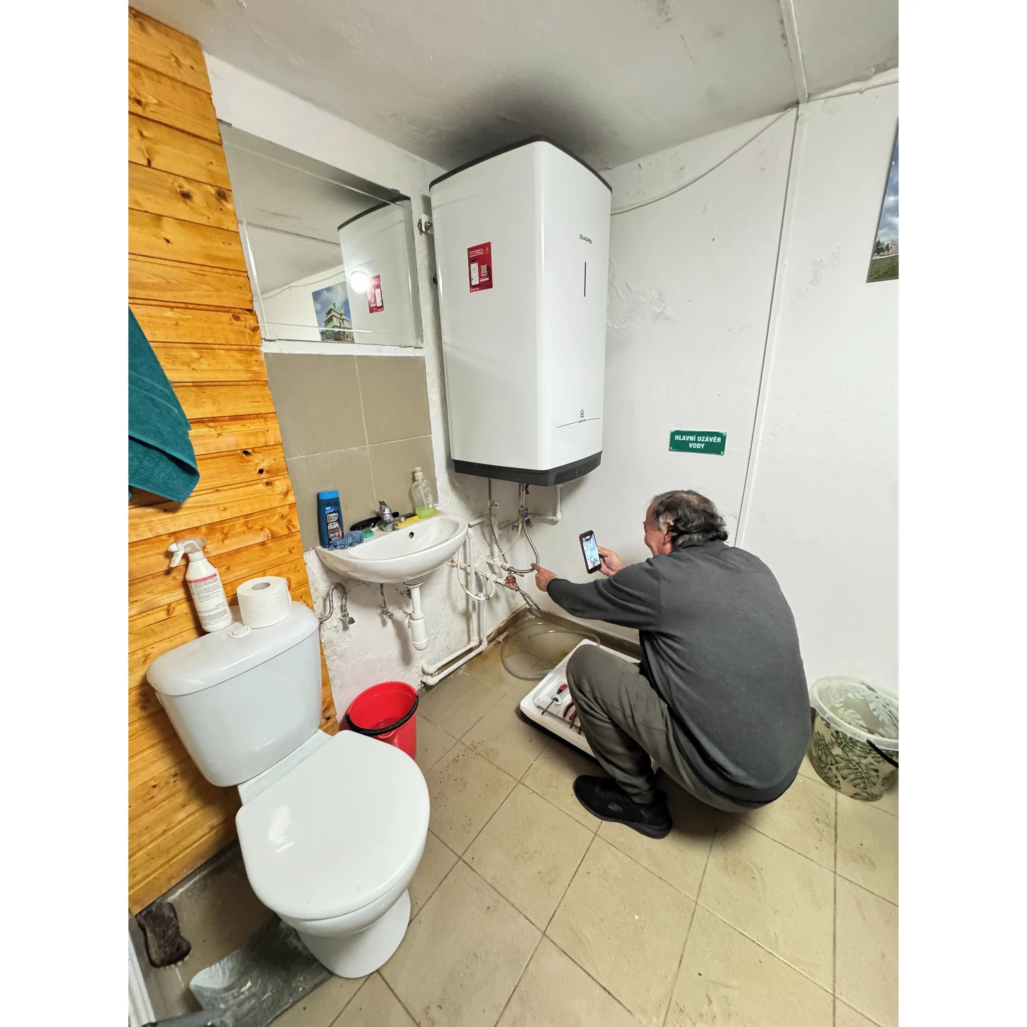Fotografie 3 - Bojler Ariston Quadris Wi-Fi 120 FR EU 3060883