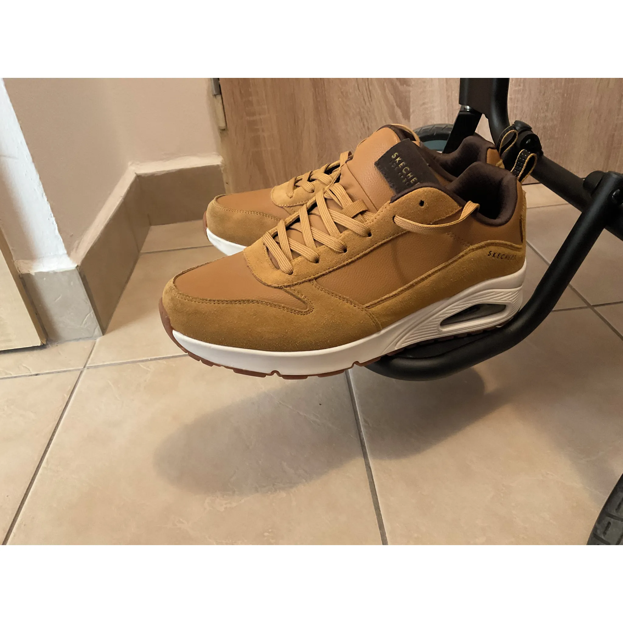 Fotografie 17 - Invalidní vozík inSPORTline Zauney černý 42 cm